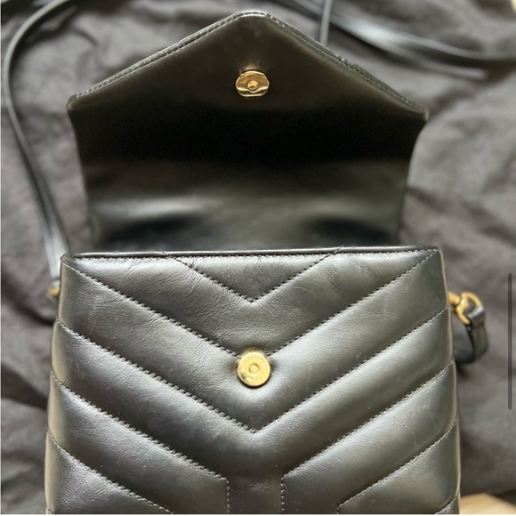 YSL Toy LouLou in quilted leather - Picture 8 of 15